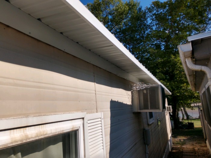 Adding an overhang to your Mobile Home